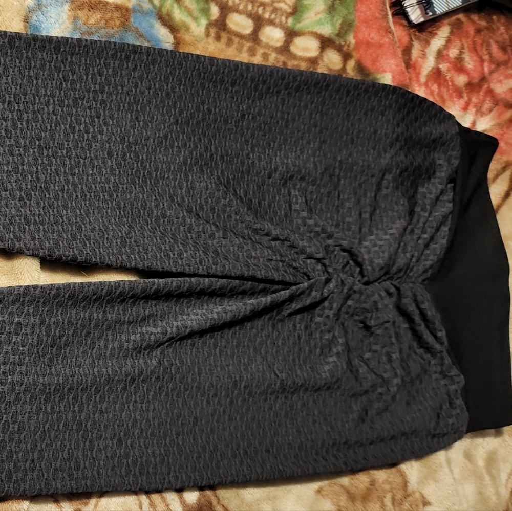 LEGGINGS